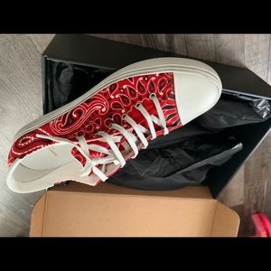 SOLD!!! NEW saint Laurent low top bandana sneakers🔥🔥